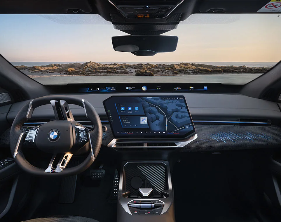 BMW iX4