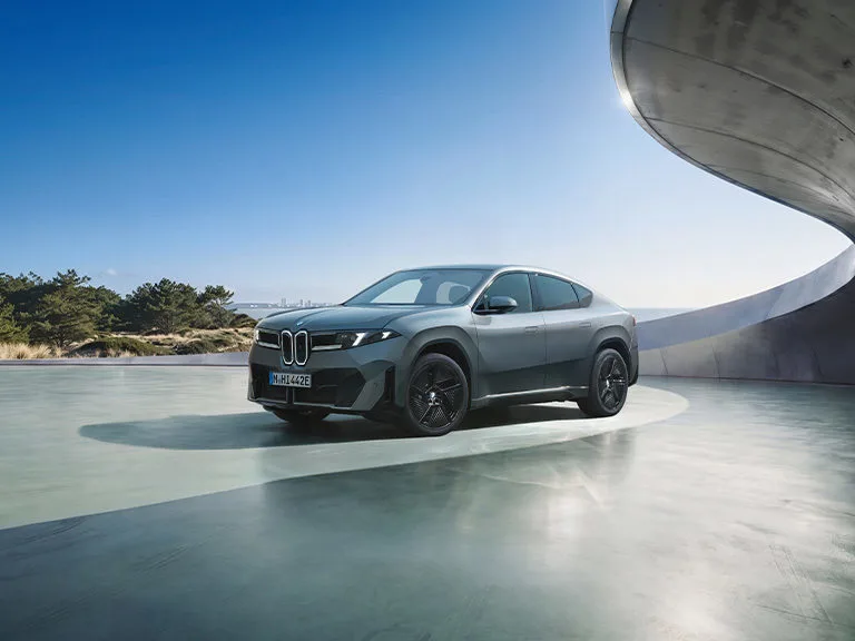 BMW iX4 40 xDrive